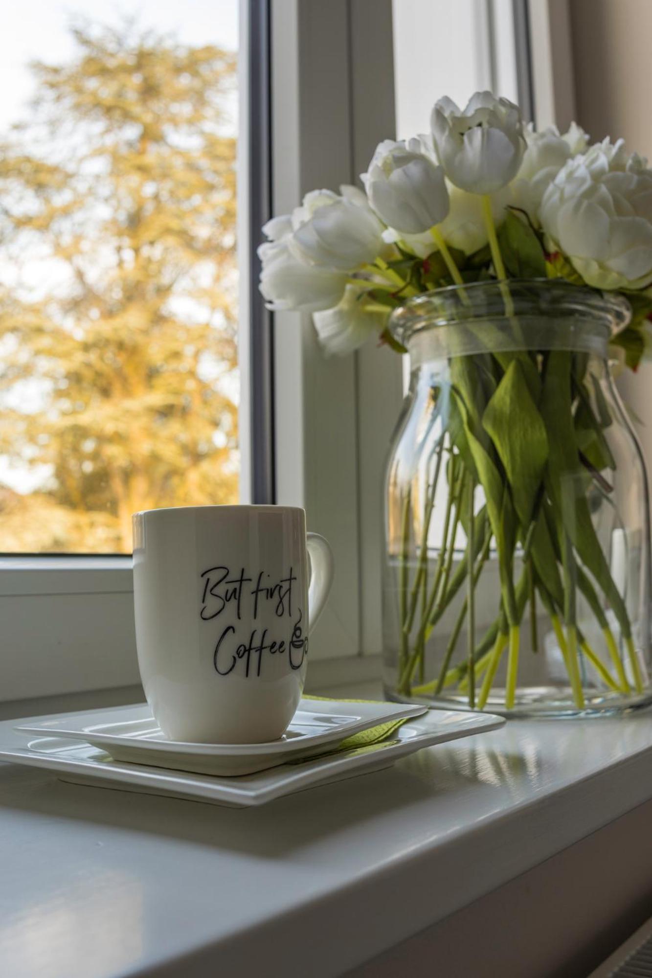 Nostalgie-Nest Mit Boxspringbett Lejlighed Mayen Eksteriør billede